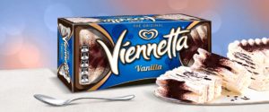 Streets Viennetta Classic Vanilla Ice Cream Cake